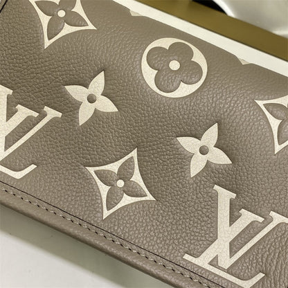 LV Dianna Nano - Pelle Essenza