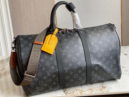 LV Talon Voyager Duffle