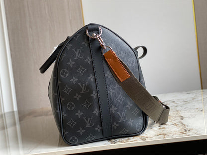 LV Talon Voyager Duffle