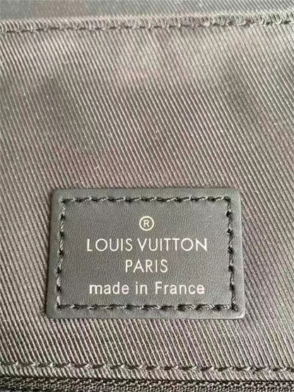 LV Mono Chaise